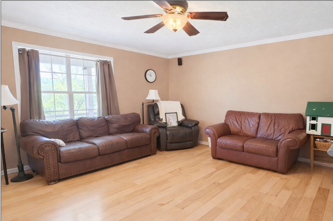 2120 Green Mountain Road, NE Cookeville TN 38506
