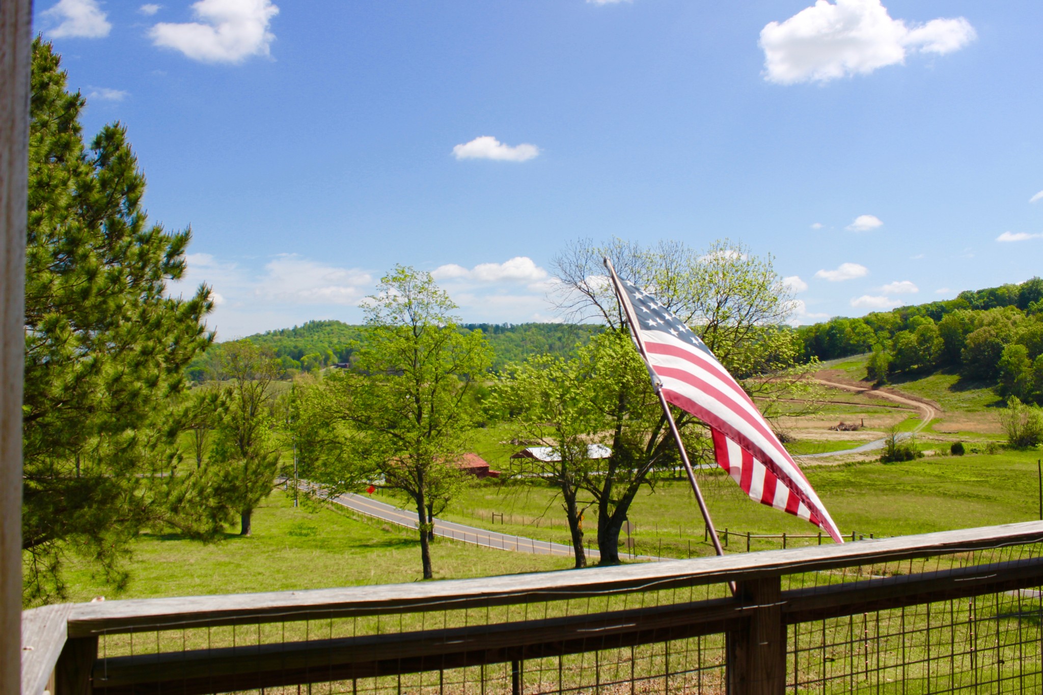 2120 Green Mountain Road, NE Cookeville TN 38506