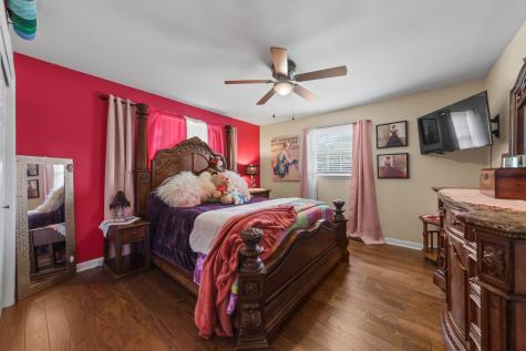 136 Wayne Street Gallatin TN 37066