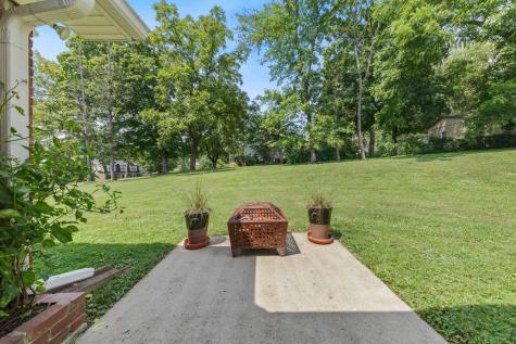 136 Wayne Street Gallatin TN 37066