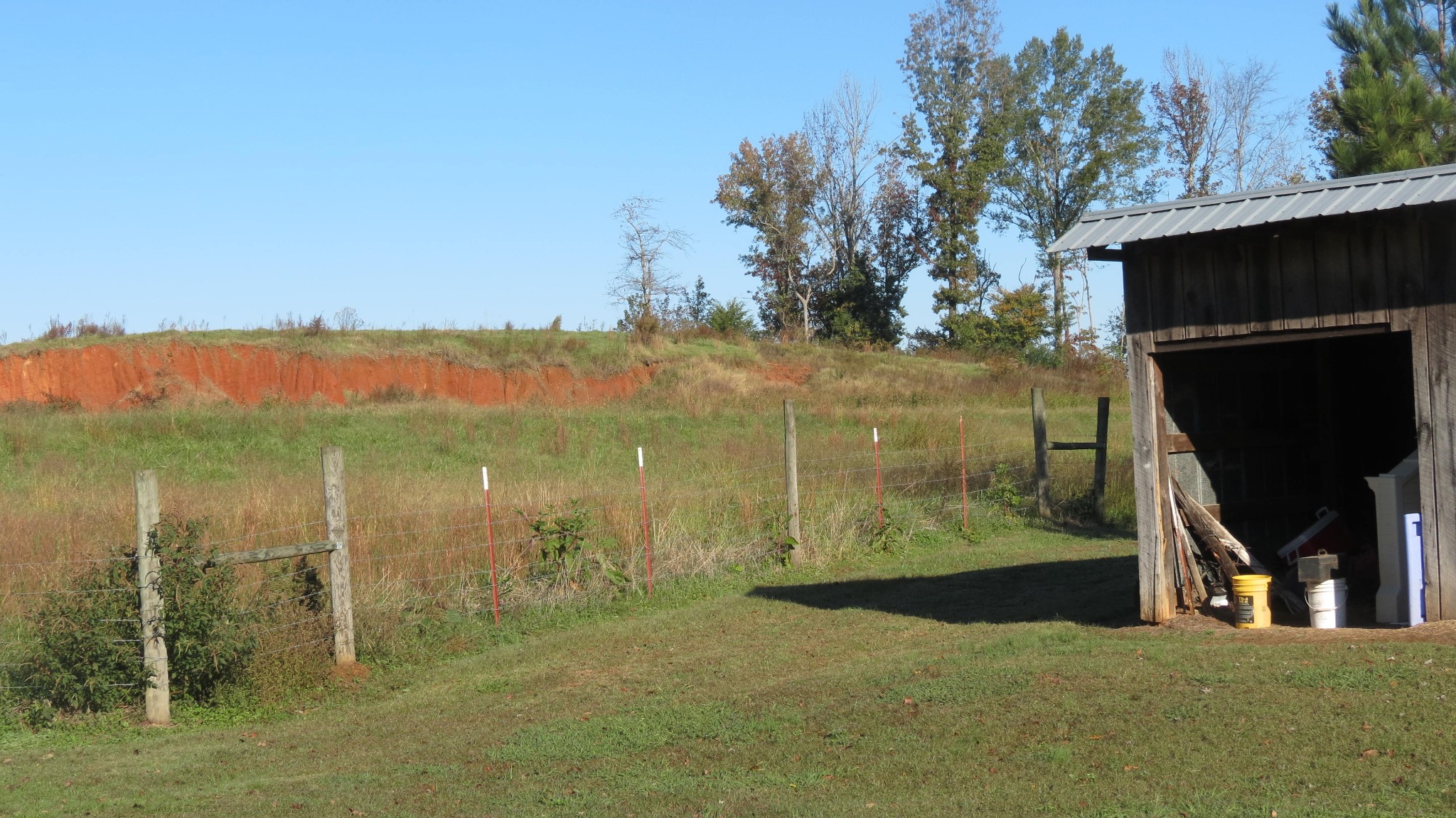 562 Roach Road Decaturville TN 38329