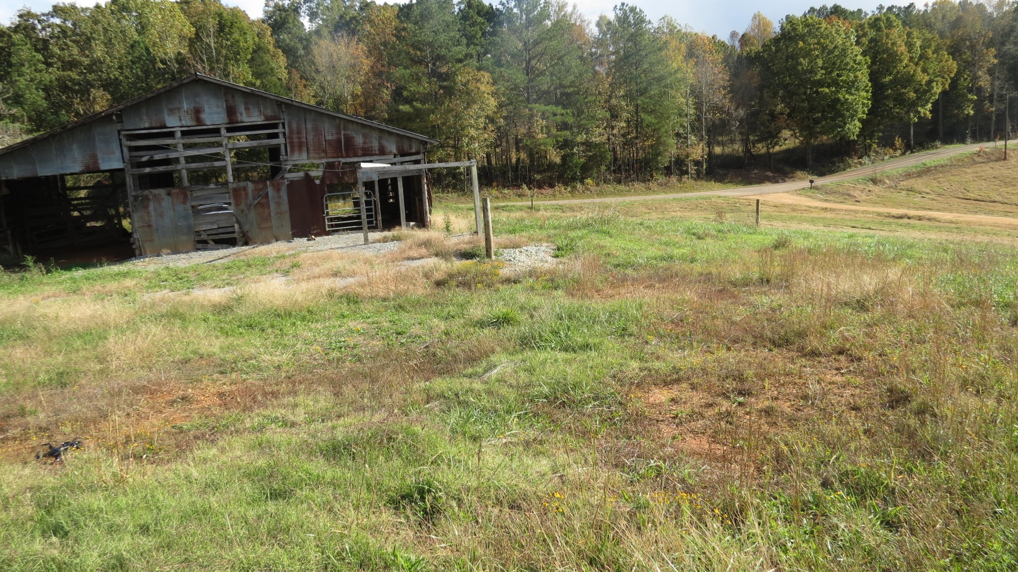 562 Roach Road Decaturville TN 38329