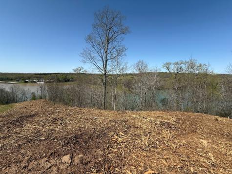 111 Portalatin Pointe Stewart TN 37175