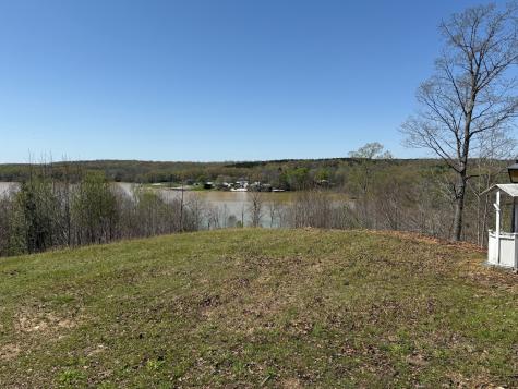 111 Portalatin Pointe Stewart TN 37175