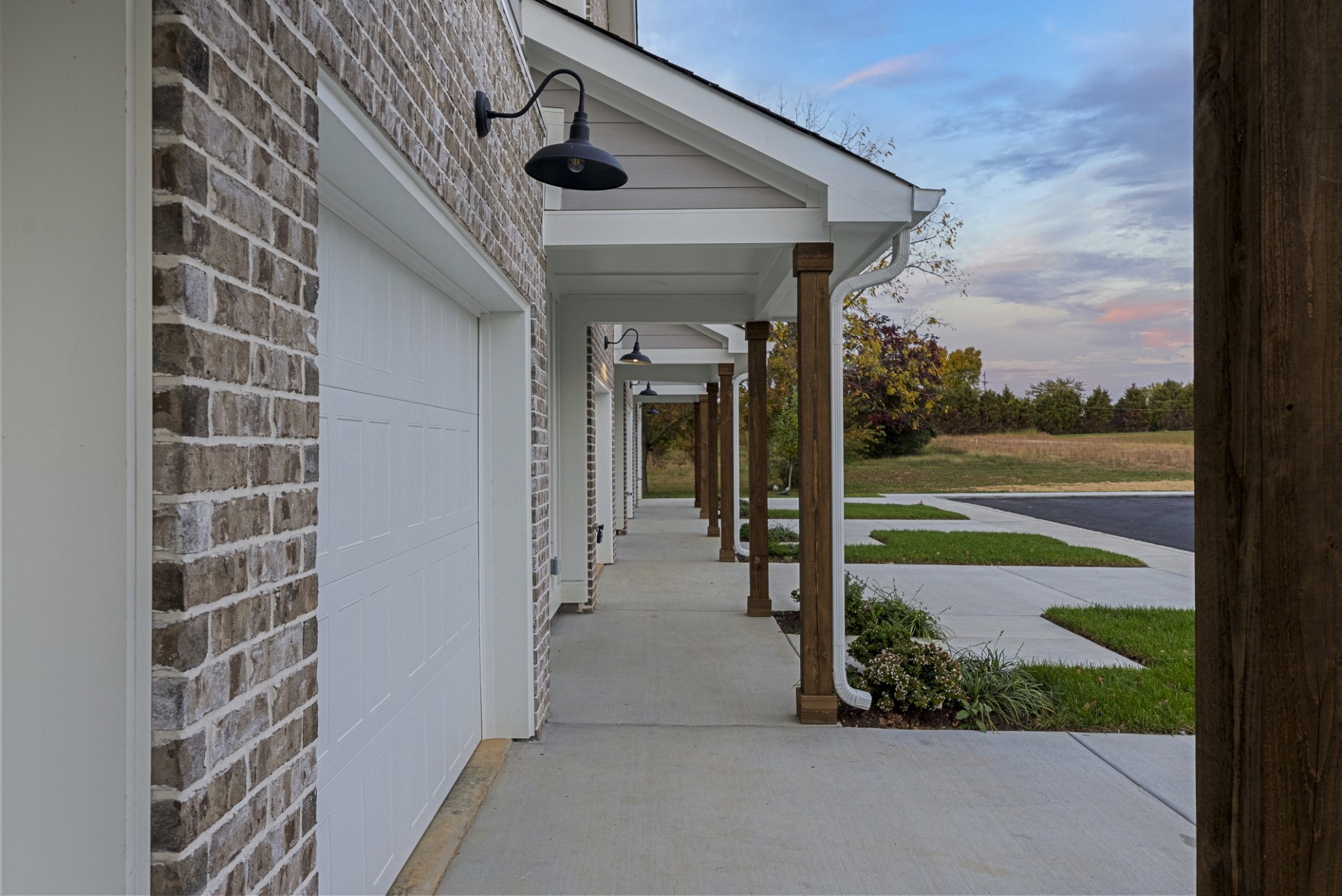 2624 S Main Street Springfield TN 37172