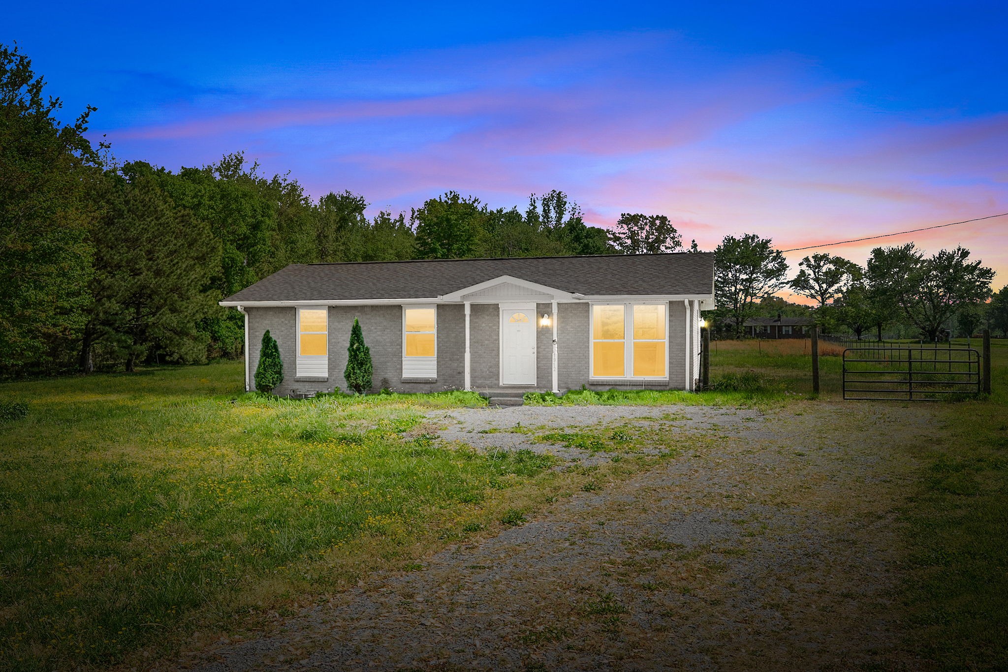 1912 Woodlawn Road Clarksville TN 37042