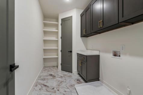 560 Highcrest Drive Nashville TN 37211