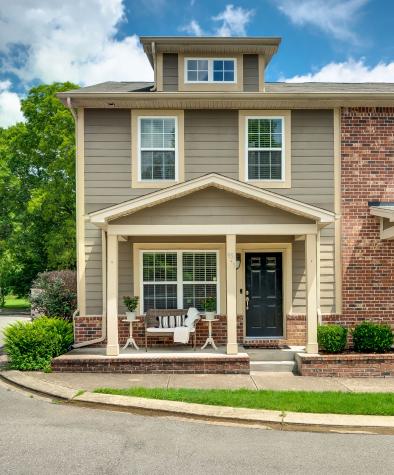 95 Plumlee Drive Hendersonville TN 37075