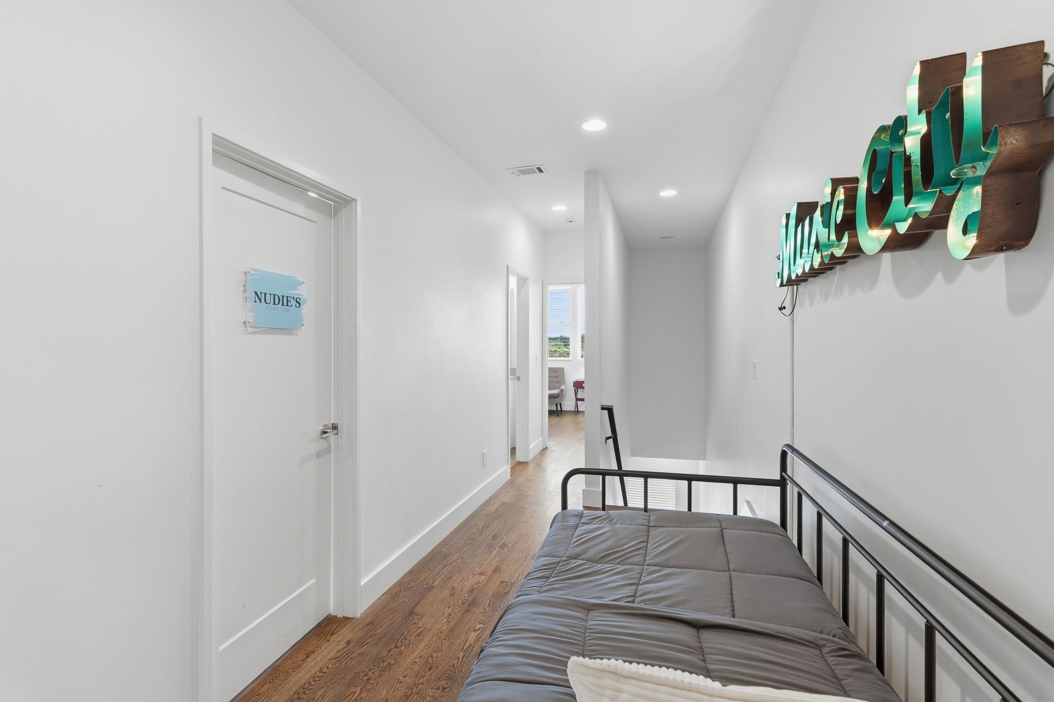 113B Elmhurst Avenue Nashville TN 37207