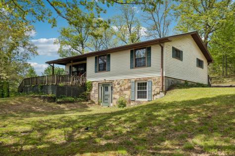 2137 Pigeon Springs Road Tracy City TN 37387