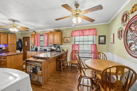 2137 Pigeon Springs Road Tracy City TN 37387