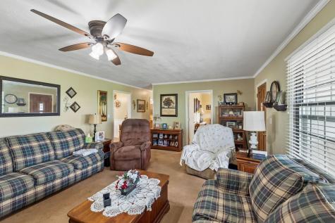 2137 Pigeon Springs Road Tracy City TN 37387