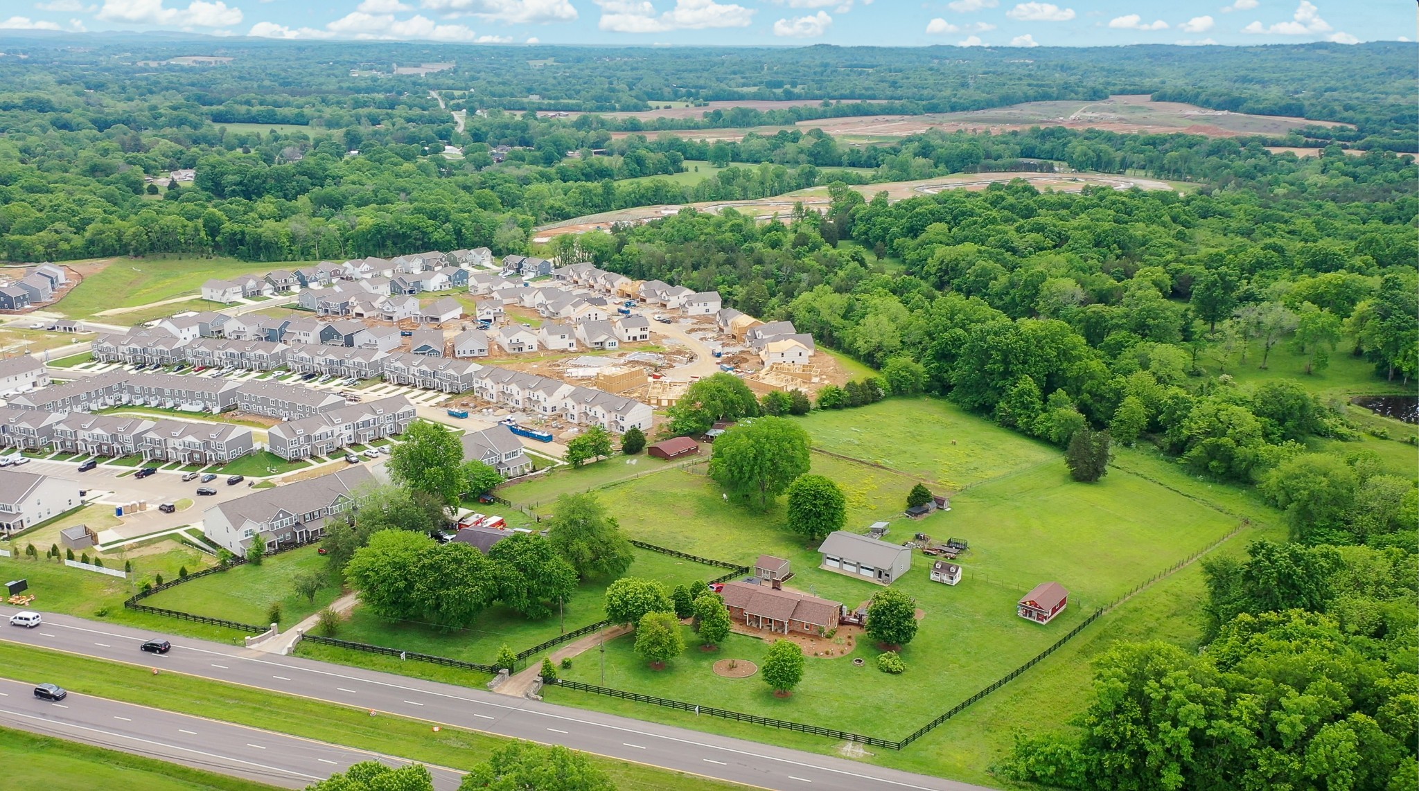 2348 Nashville Highway Columbia TN 38401