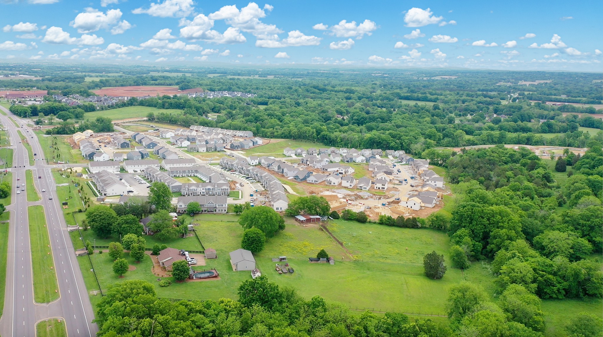 2348 Nashville Highway Columbia TN 38401