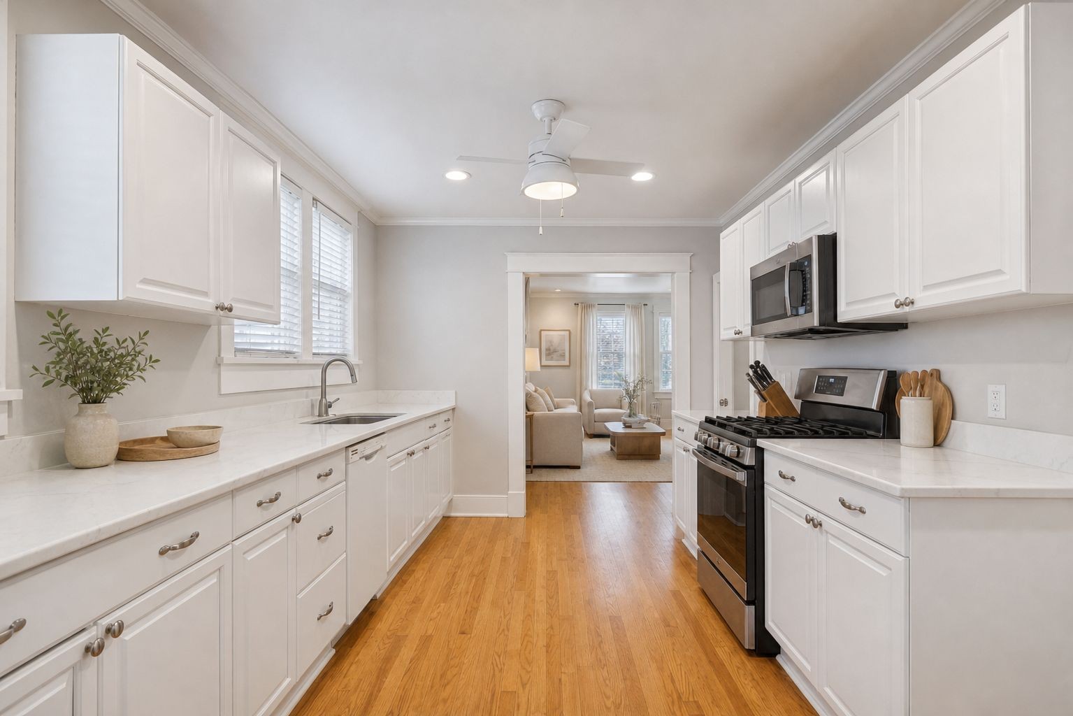 2507 Sunset Place Nashville TN 37212