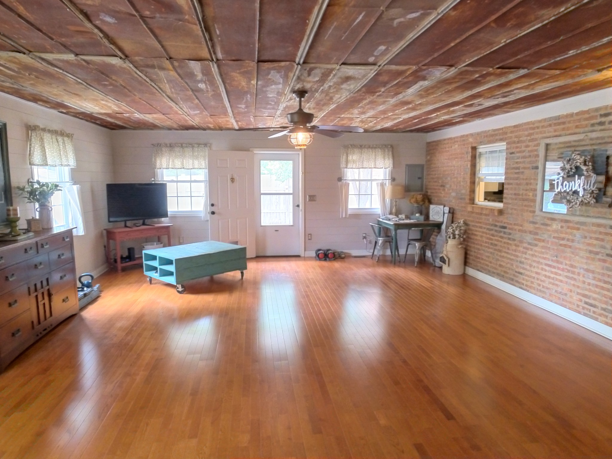 536 Callahan Drive New Johnsonville TN 37134