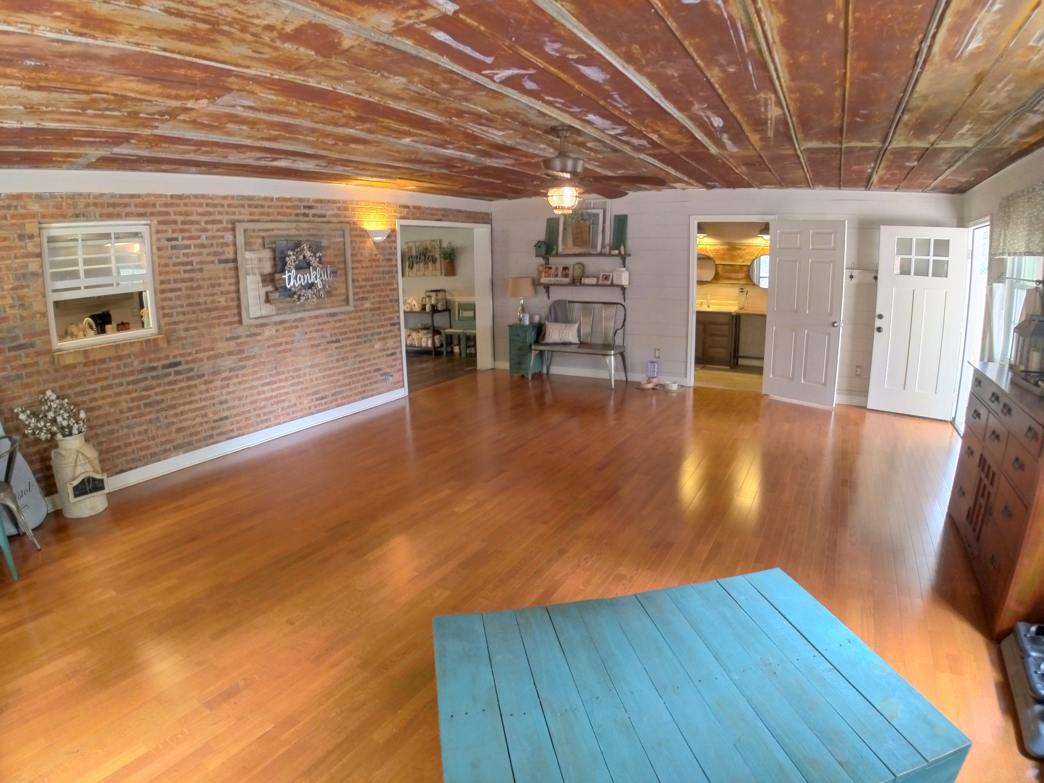 536 Callahan Drive New Johnsonville TN 37134