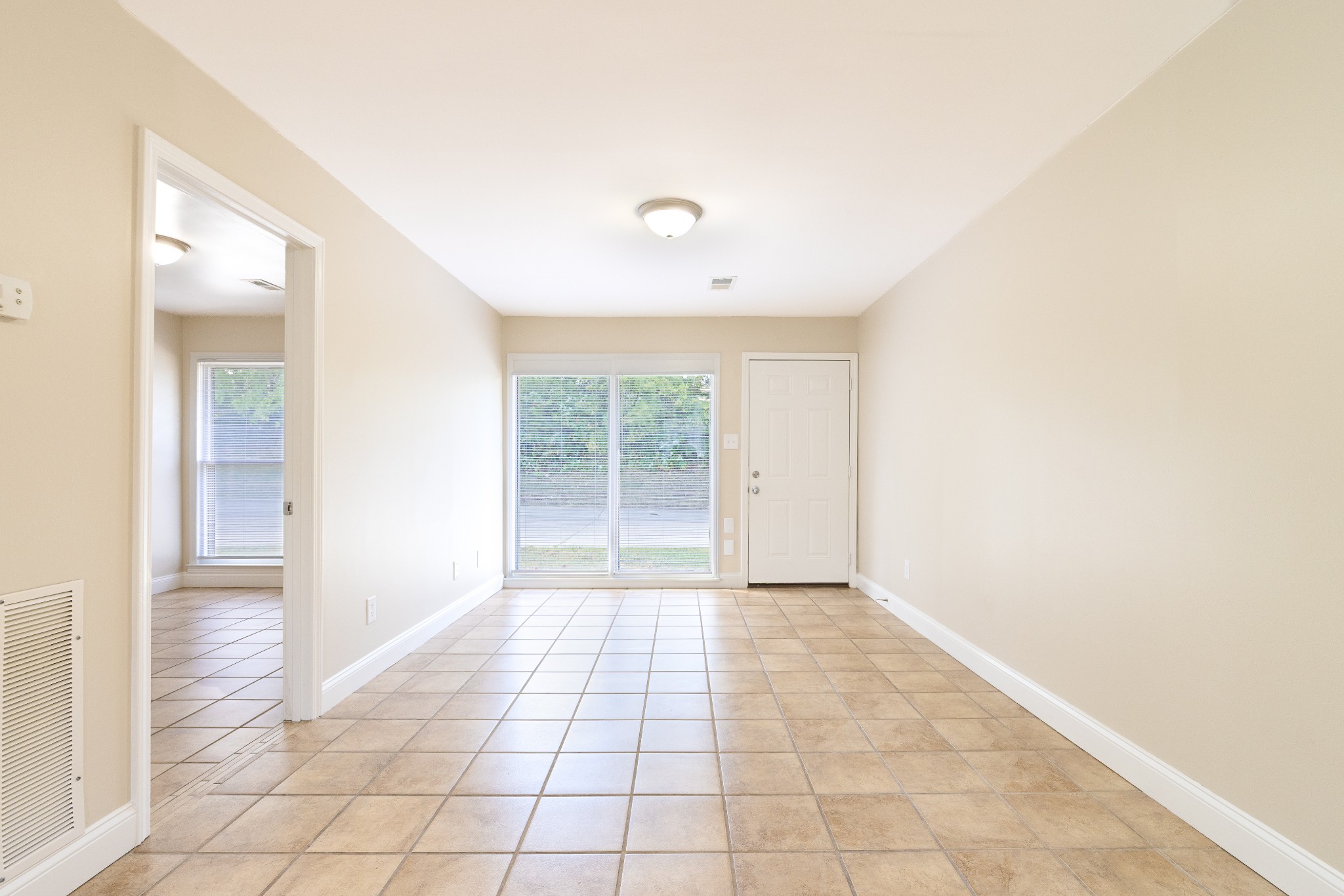 211 Oak Street Clarksville TN 37042