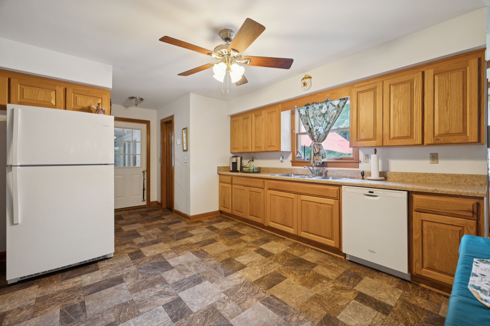3485 Highway 47, N Charlotte TN 37036