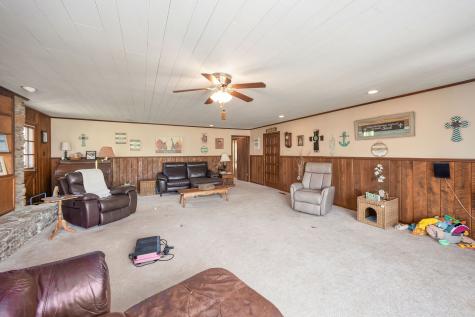 280 E Highland Street Decaturville TN 38329