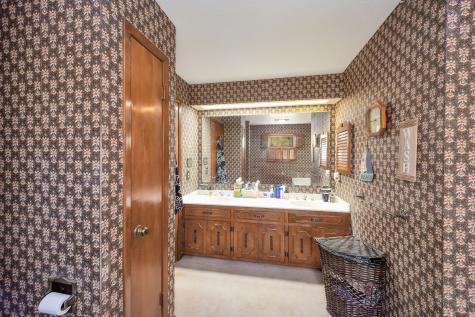 280 E Highland Street Decaturville TN 38329
