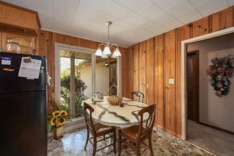 280 E Highland Street Decaturville TN 38329