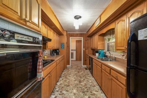 280 E Highland Street Decaturville TN 38329