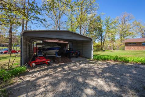 280 E Highland Street Decaturville TN 38329