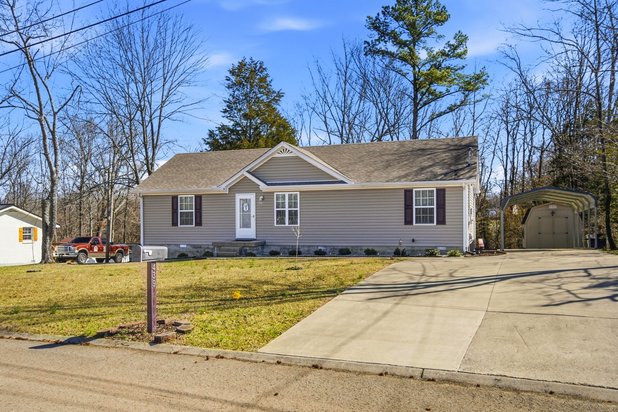 439 Hickory Bend Drive Greenbrier TN 37073