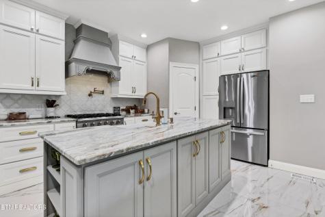 101 Settlers Point Boulevard Maryville TN 37801