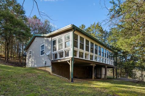 252 Rarick Lane Gainesboro TN 38562