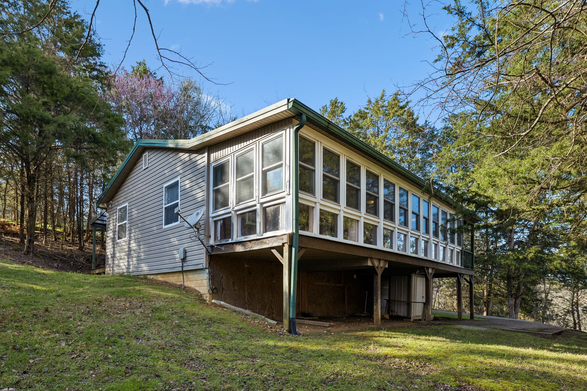 252 Rarick Lane Gainesboro TN 38562