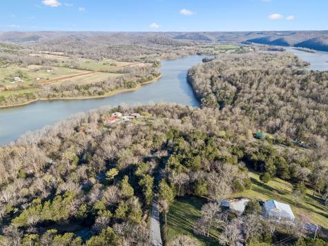 252 Rarick Lane Gainesboro TN 38562
