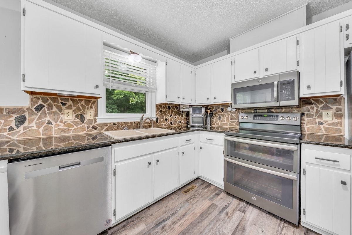135 Briarwood Court Estill Springs TN 37330