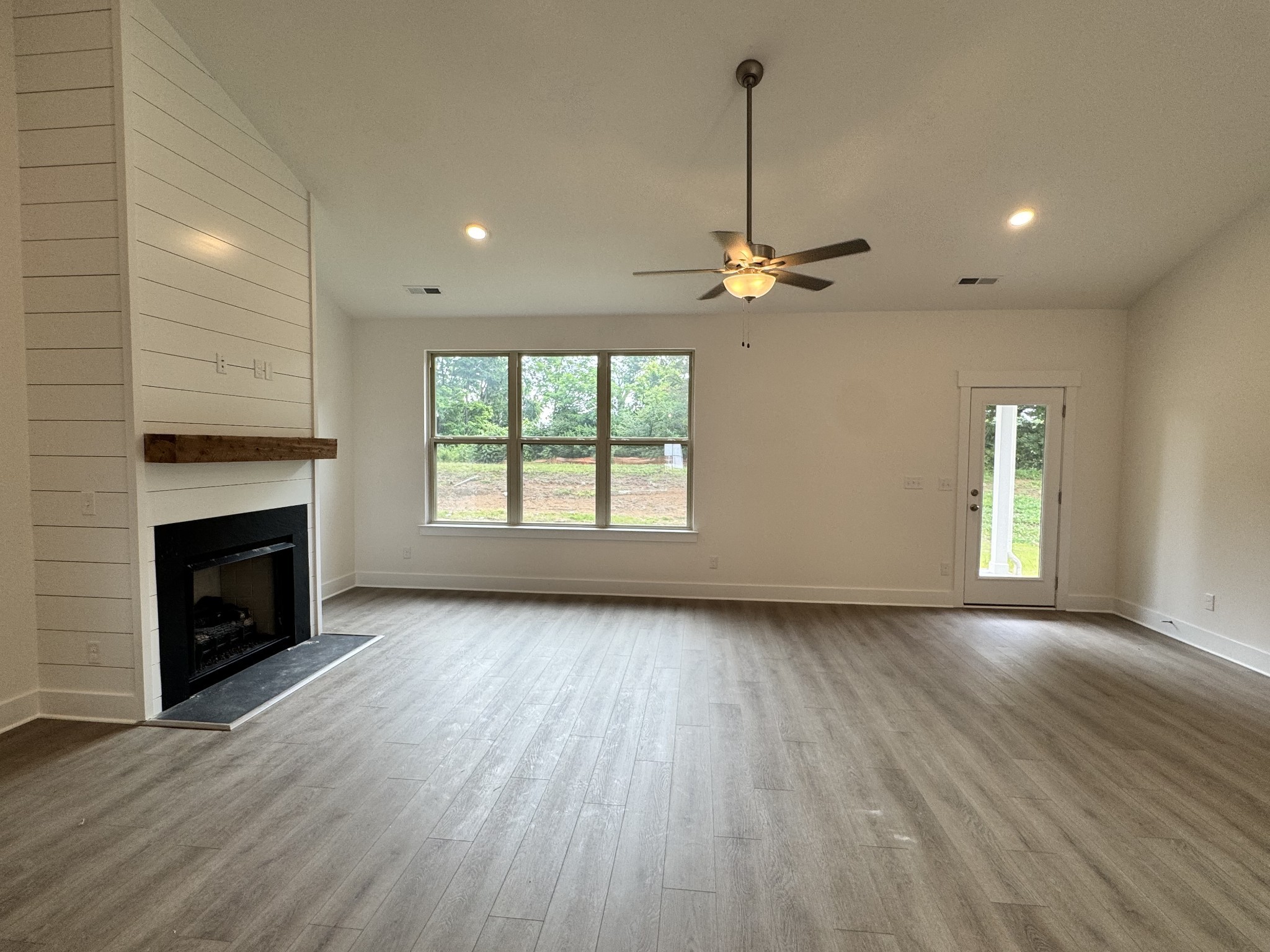 417 Old Spring Lane Gallatin TN 37066