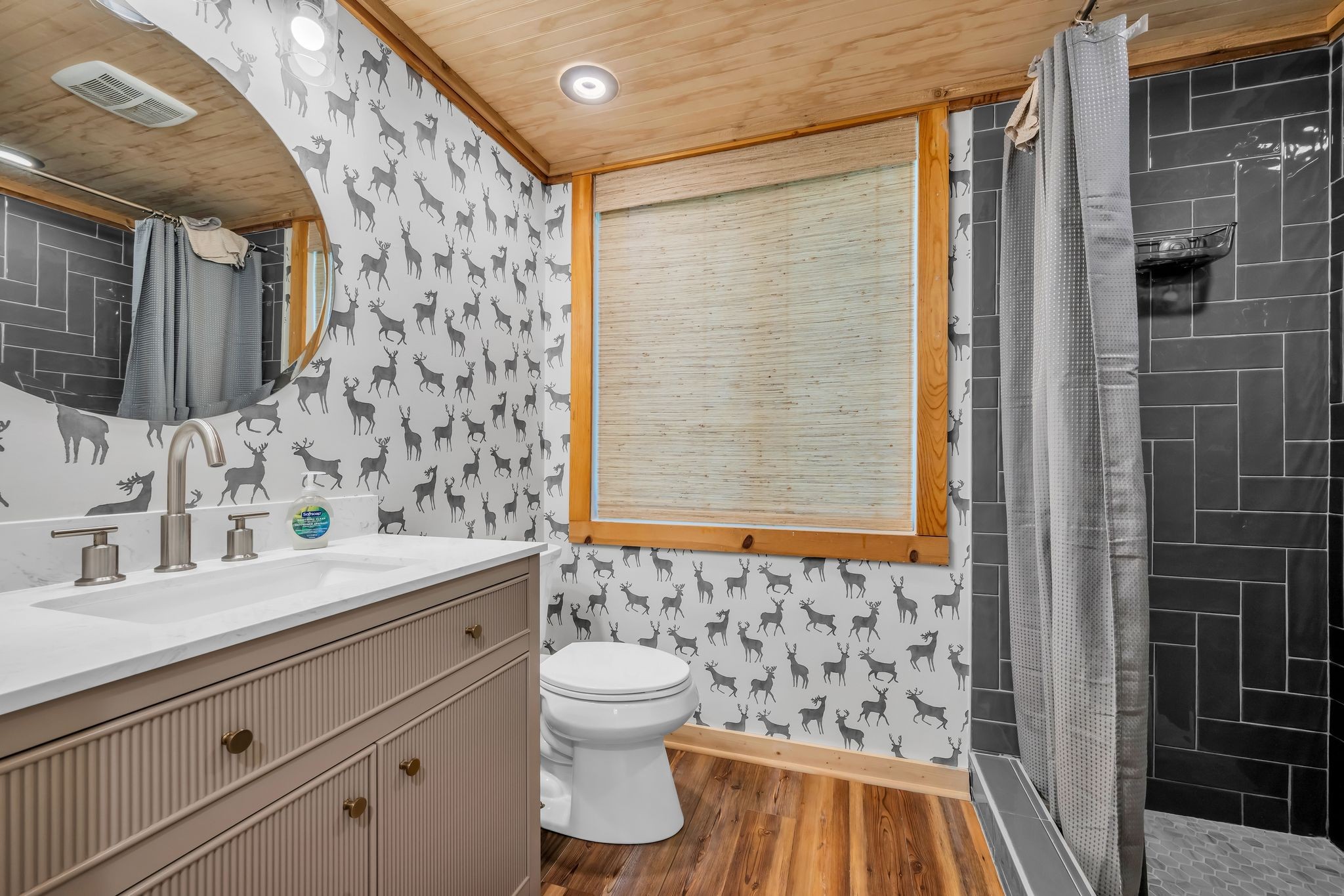 4059 Jimmy Gray Robinson Road Williamsport TN 38487