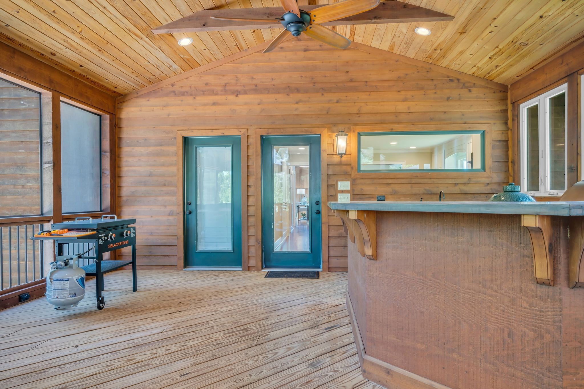 4059 Jimmy Gray Robinson Road Williamsport TN 38487