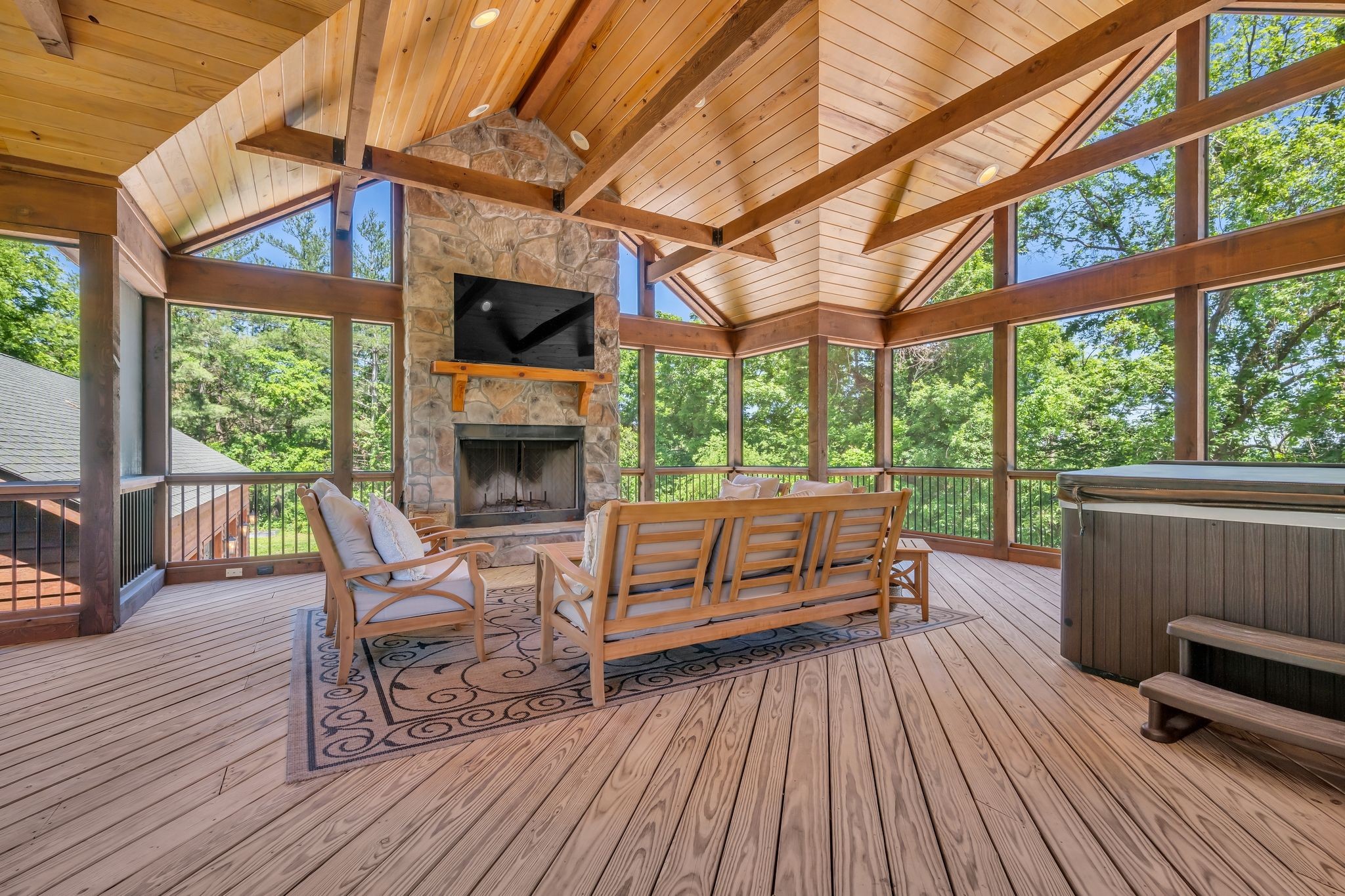 4059 Jimmy Gray Robinson Road Williamsport TN 38487