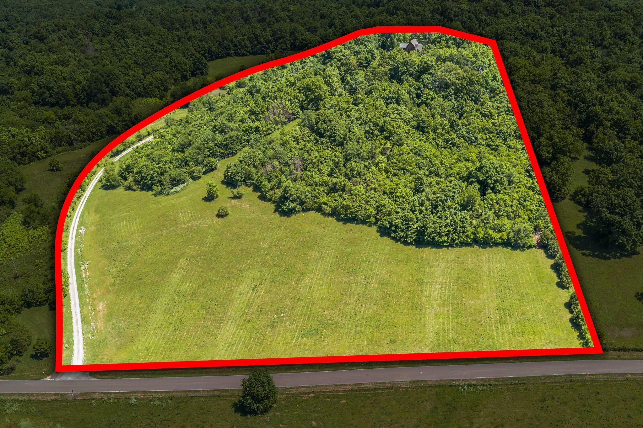 4059 Jimmy Gray Robinson Road Williamsport TN 38487