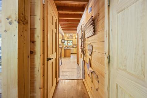 1659 Ravens Den Road Sewanee TN 37375