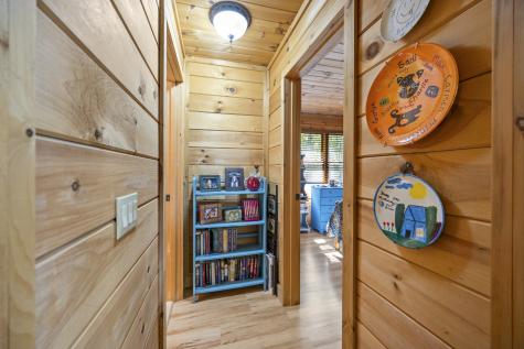 1659 Ravens Den Road Sewanee TN 37375