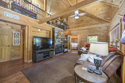 1659 Ravens Den Road Sewanee TN 37375