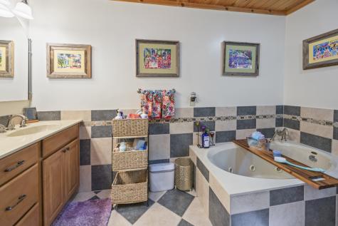 1659 Ravens Den Road Sewanee TN 37375