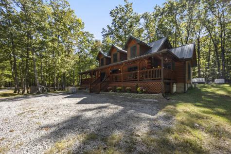 1659 Ravens Den Road Sewanee TN 37375