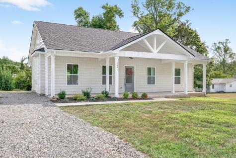 702 Eva Drive Clarksville TN 37042