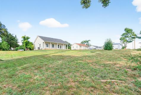 702 Eva Drive Clarksville TN 37042