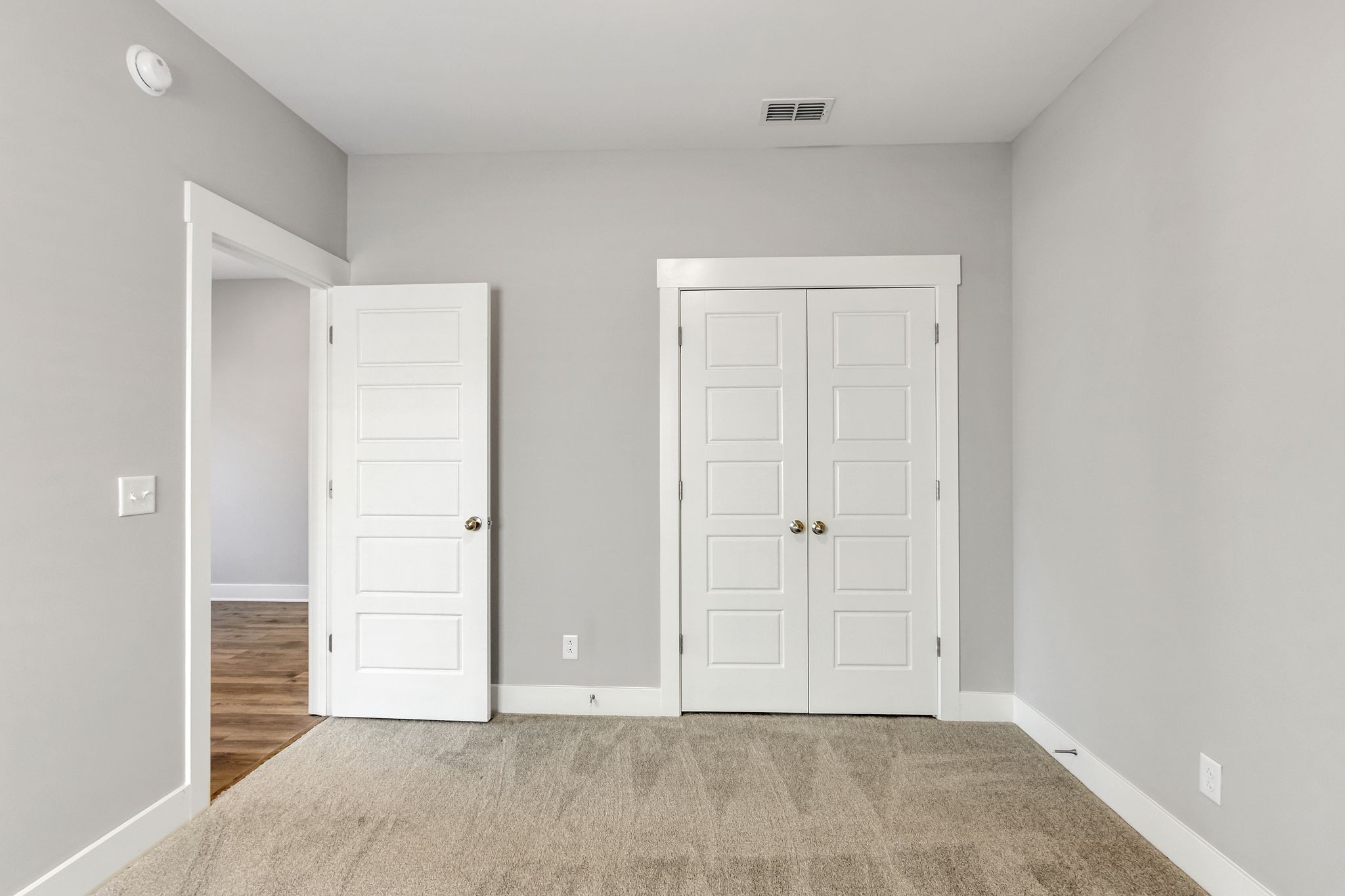 2424 Hollis Drive Murfreesboro TN 37127