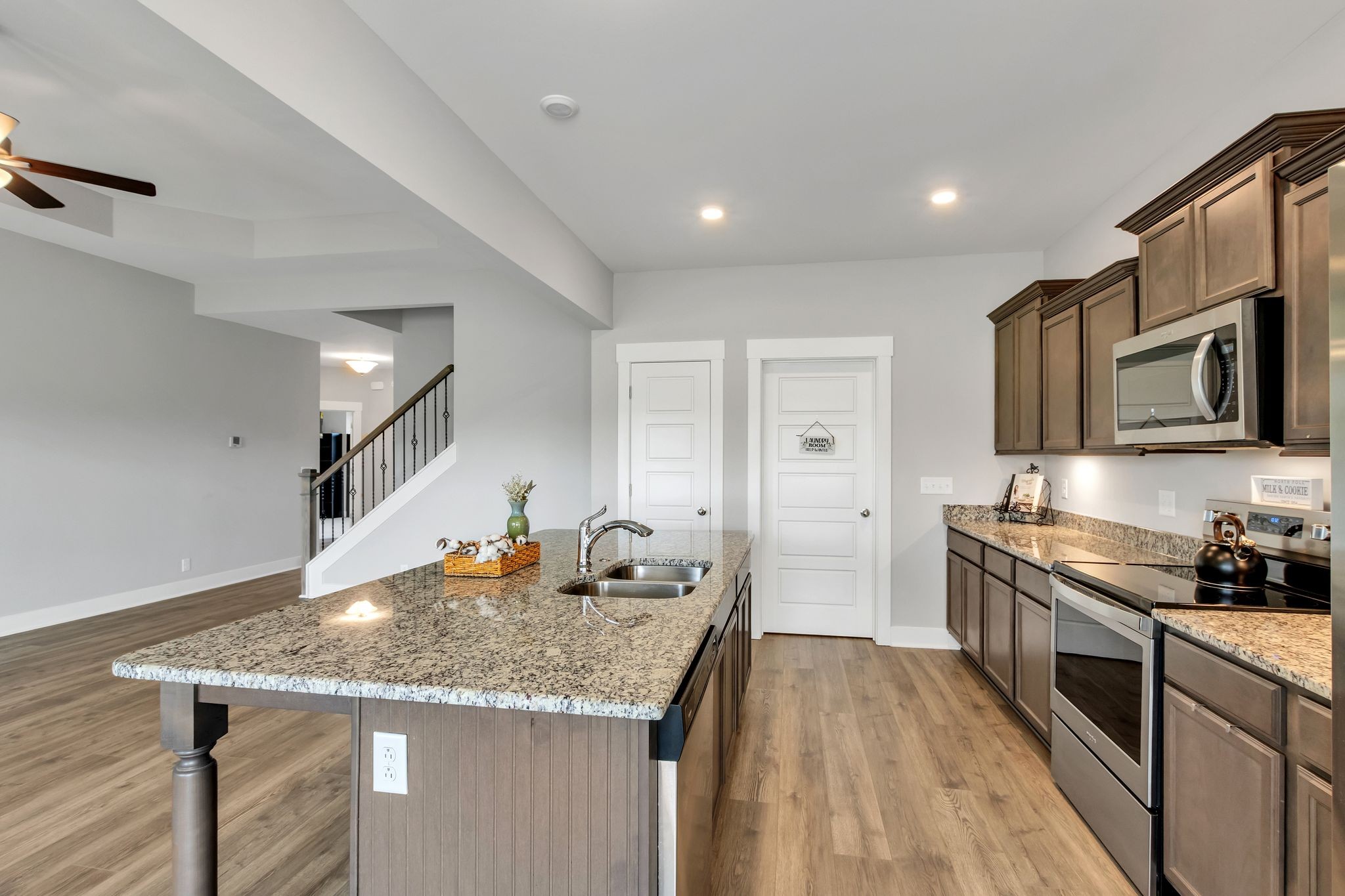 2424 Hollis Drive Murfreesboro TN 37127