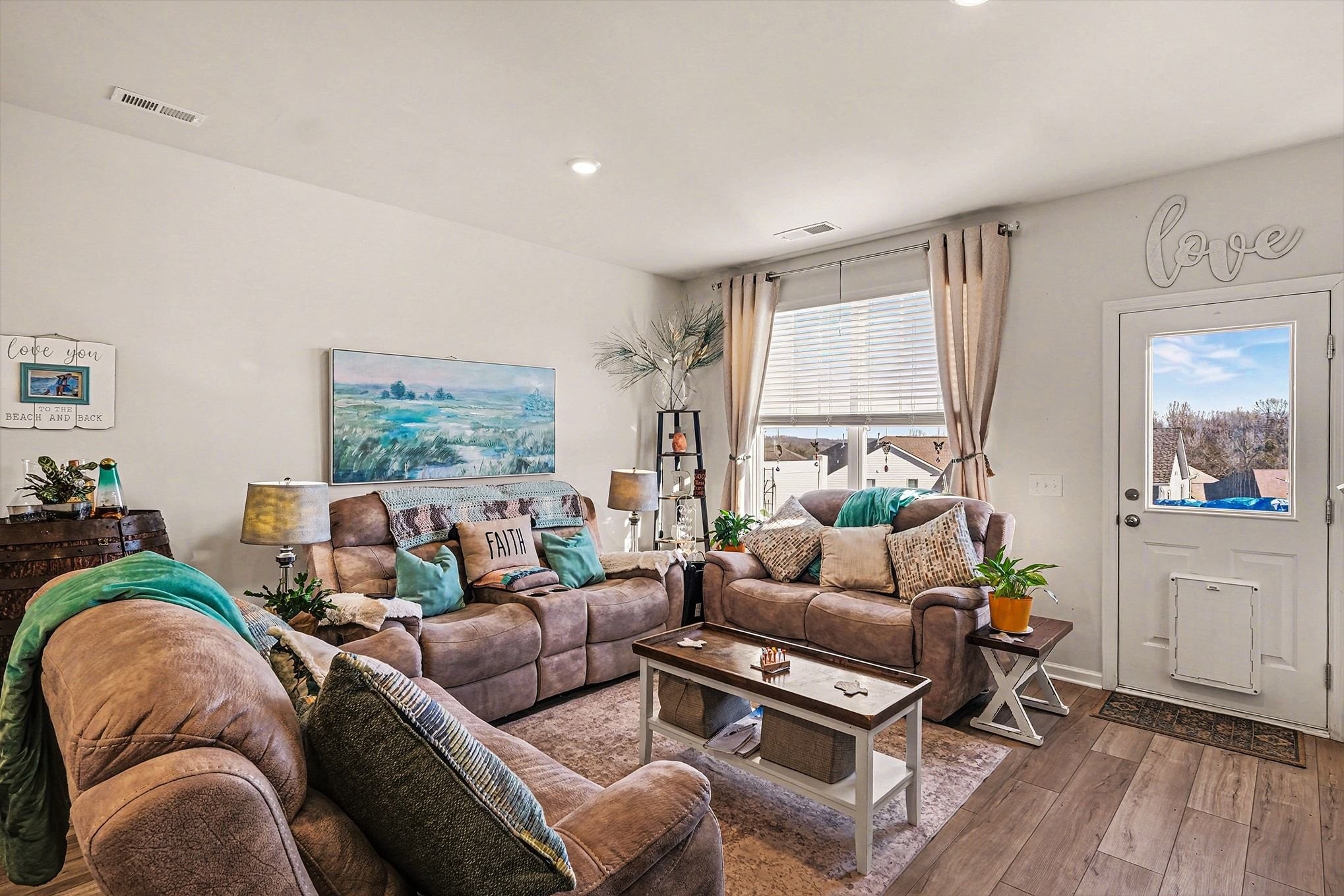 2563 Drumwright Way Columbia TN 38401