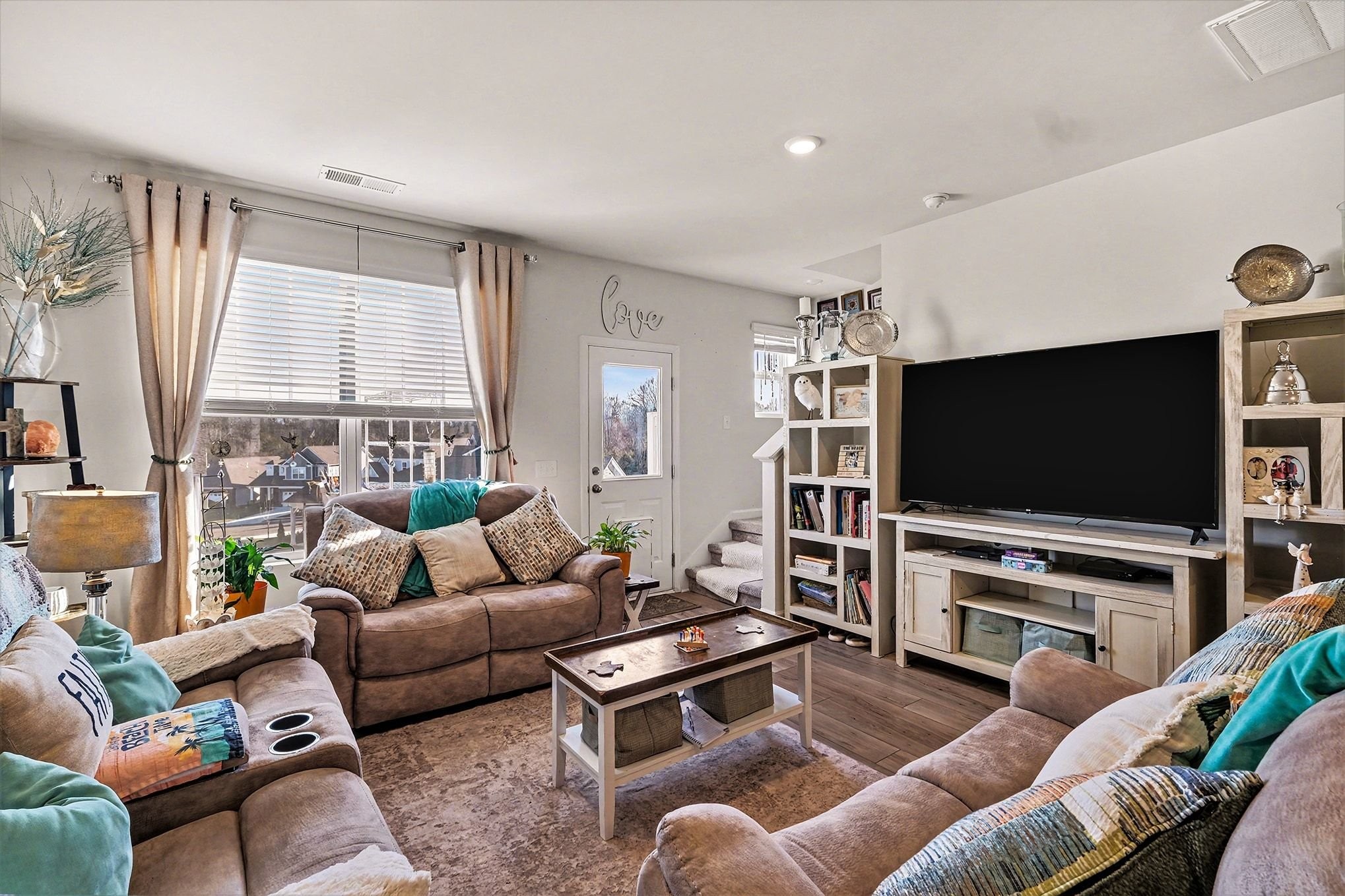 2563 Drumwright Way Columbia TN 38401